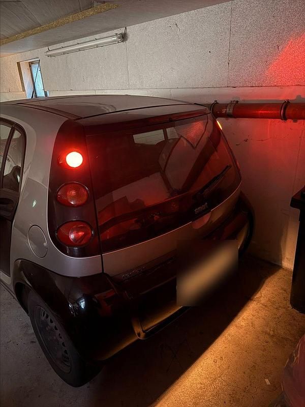 Używany Smart ForFour Passion 75 KM (55 kW) 2006 Czarny Hatchback