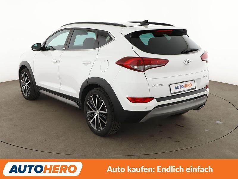 Gebraucht Hyundai Tucson Passion Plus 177 PS (130 kW) 2018 Weiß SUV