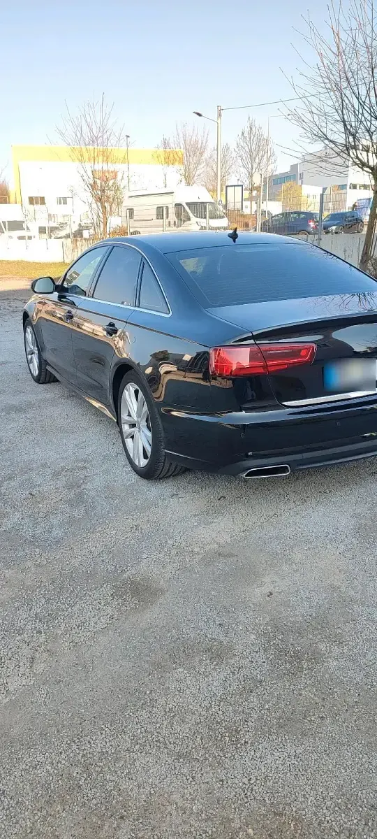Gebraucht Audi A6 Basis 190 PS (139 kW) 2016 Schwarz Limousine