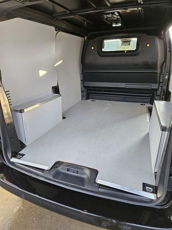 Gebraucht Opel Vivaro 144 PS (105 kW) 2025 Schwarz Van / Kleinbus