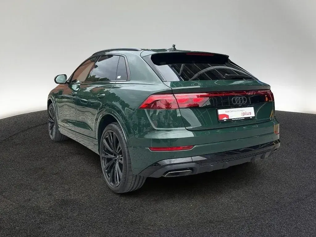 Gebraucht Audi Q8 Ambiente 340 PS (250 kW) 2024 Grün SUV