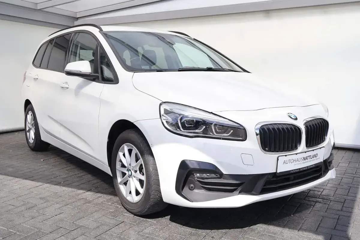 Gebraucht BMW 216 109 PS (80 kW) 2021 Alpinweiss iii Van / Kleinbus