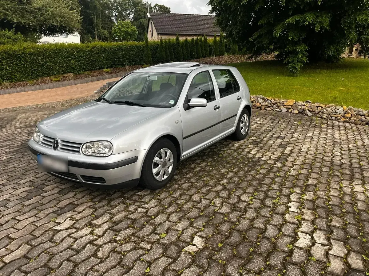 Gebraucht VW Golf IV 2001 Grau Kleinwagen
