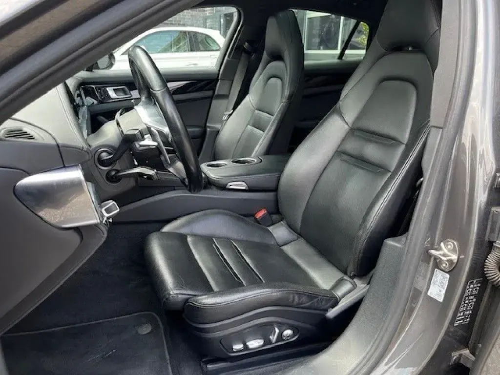 Occasion Porsche Panamera 421 ch (309 kW) 2017 Gris Berline