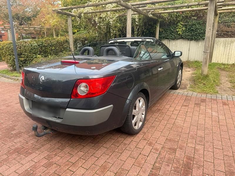 Schwarz Gebraucht 2007 Renault Mégane Cabriolet Cabrio | 1.450 € (Guter Preis) - Bild 1/4