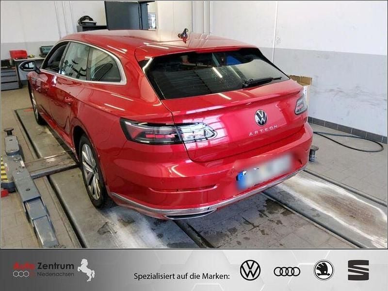 Gebraucht VW Arteon Elegance 190 PS (139 kW) 2022 Kings red metallic Kombi