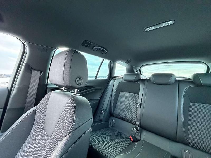 Gebraucht Opel Insignia Elegance 174 PS (127 kW) 2021 Grau Kombi