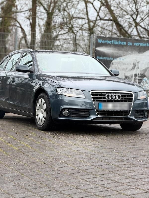 Gebraucht Audi A4 160 PS (117 kW) 2010 Grau Kombi