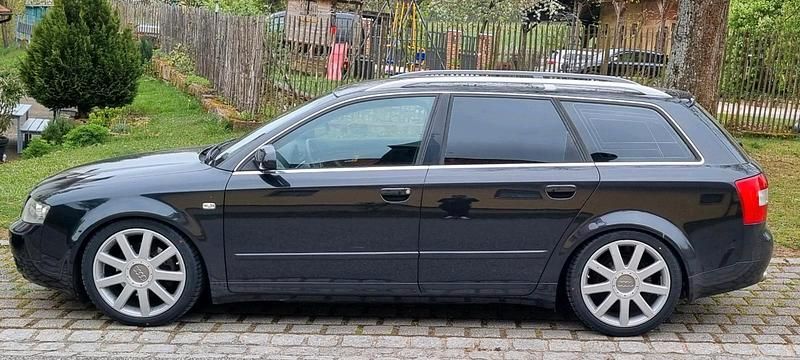 Schwarz Gebraucht 2004 Audi A4 Kombi | 1.500 € (Superpreis) - Bild 1/3