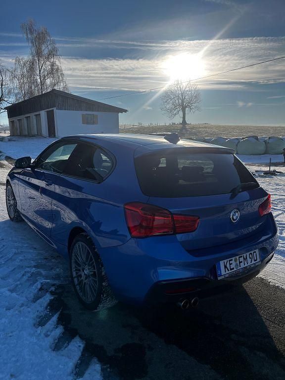 Gebraucht BMW 120 Performance 190 PS (139 kW) 2016 Blau Kleinwagen