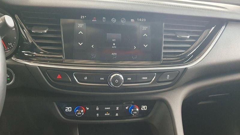 Gebraucht Opel Insignia Innovation 209 PS (153 kW) 2018 Schwarz Kombi