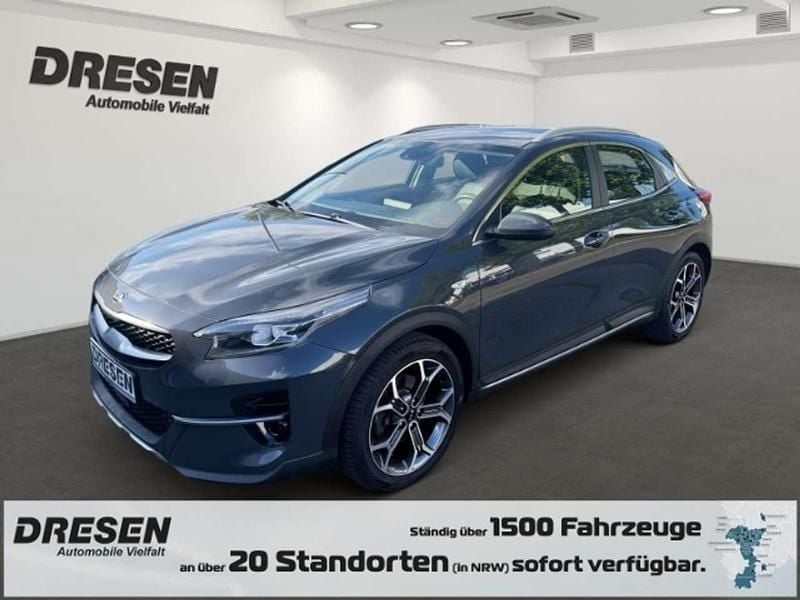 H8g) dark penta metal m (schwarz Gebraucht 2021 Kia XCeed Spirit SUV | 20.980 € (Fairer Preis) - Bild 1/3