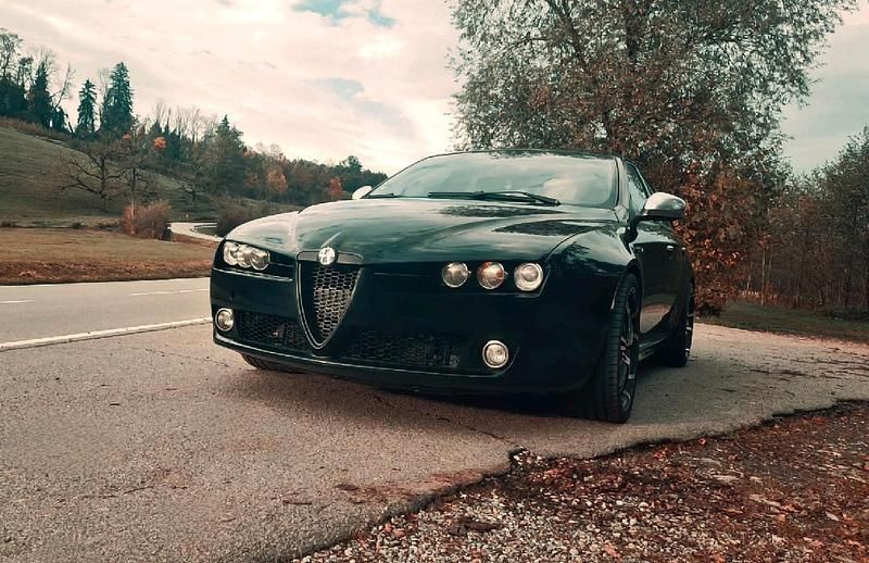 Schwarz Gebraucht 2007 Alfa Romeo 159 Limousine | 3.000 € (Etwas zu teuer) - Bild 1/4