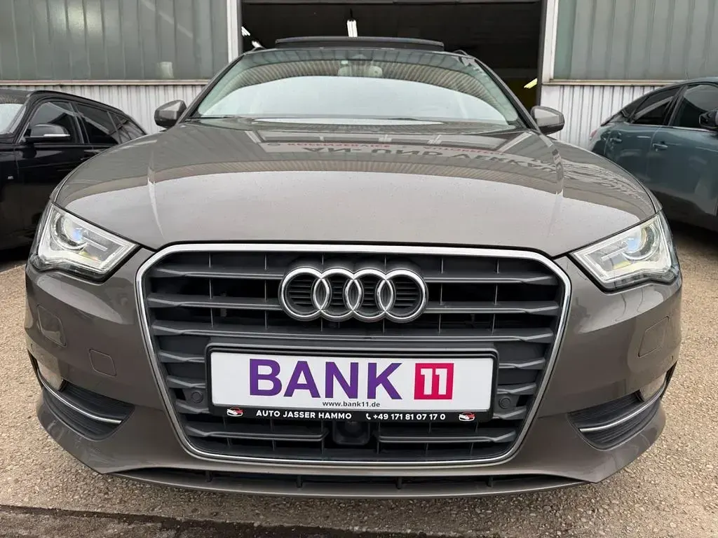 Gebraucht Audi A3 Ambition 150 PS (110 kW) 2015 Grau Limousine