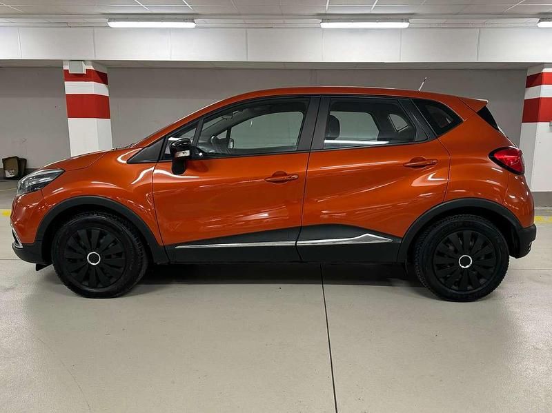 Gebraucht Renault Captur Dynamique 120 PS (88 kW) 2016 Orange SUV