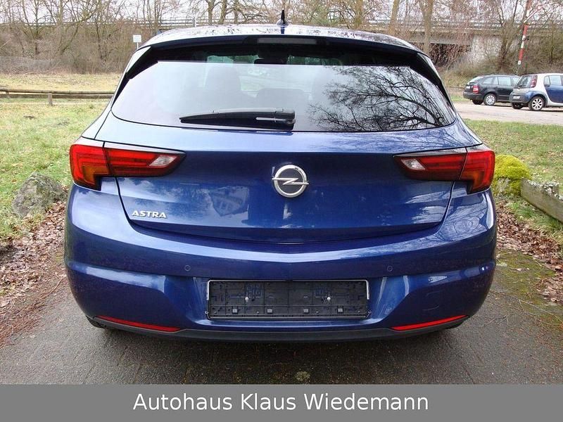 Gebraucht Opel Astra Elegance 131 PS (96 kW) 2020 Blau Limousine