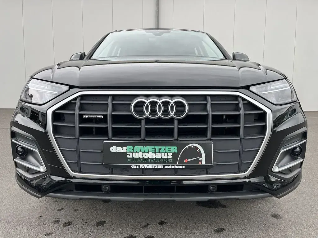 Second-hand Audi Q5 204 CP (150 kW) 2023 Negru SUV