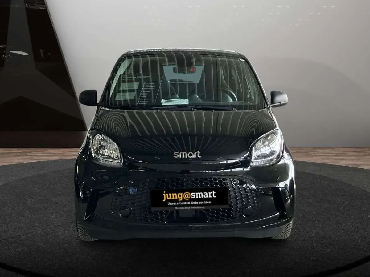 Gebraucht Smart ForFour Electric Drive 60 kW (82 PS) 2022 Schwarz Limousine
