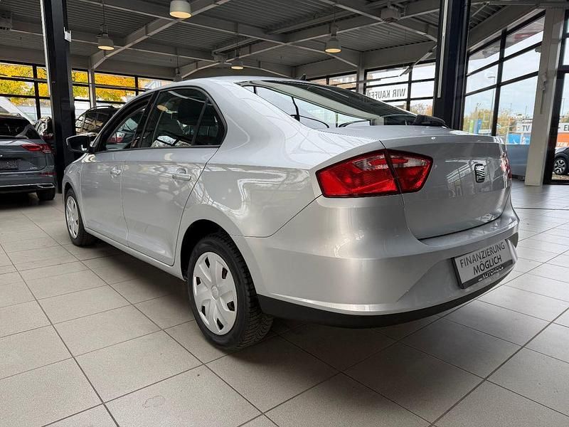Gebraucht Seat Toledo Reference 86 PS (63 kW) 2013 Silber Limousine