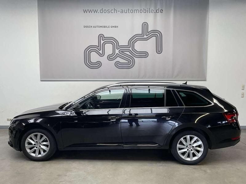 Schwarzmagic perleffekt Gebraucht 2020 Skoda Superb Style Kombi | 18.890 € (Guter Preis) - Bild 1/4