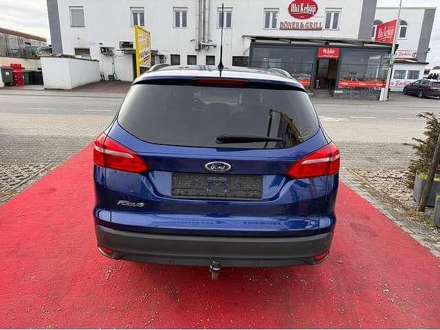 Gebraucht Ford Focus Business Edition 120 PS (88 kW) 2017 Blau Kombi