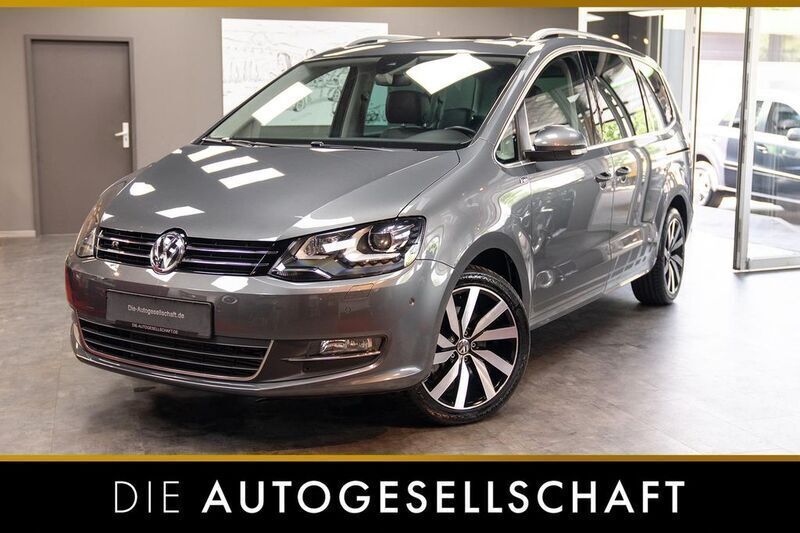 Indiumgrau metallic Gebraucht 2017 VW Sharan Highline Van / Kleinbus | 28.990 € (Etwas zu teuer) - Bild 1/4