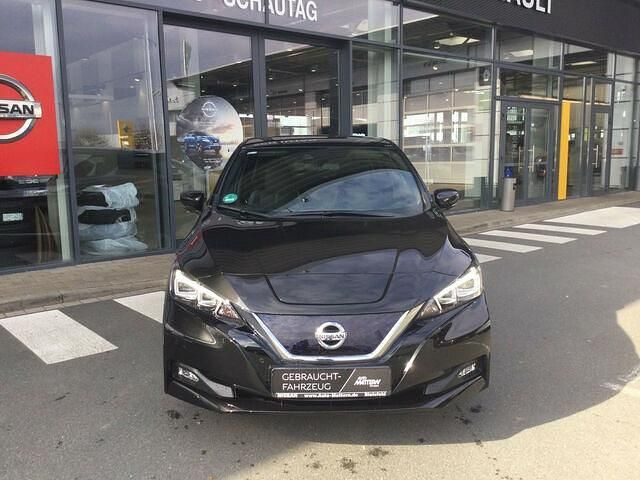 Gebraucht Nissan Leaf Tekna 110 kW (150 PS) 2020 Schwarz Kleinwagen