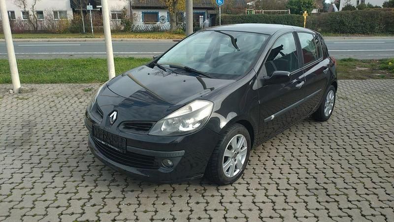 Schwarz Gebraucht 2006 Renault Clio II Dynamique Limousine | 1.200 € (Guter Preis) - Bild 1/4