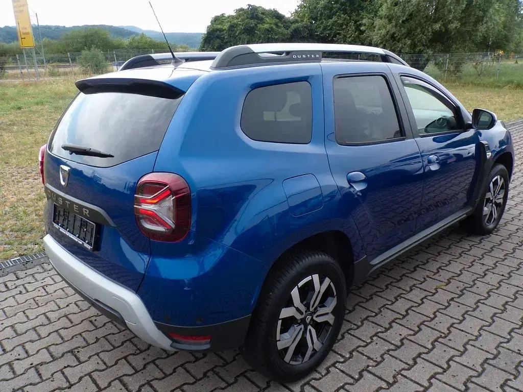 Gebraucht Dacia Duster Prestige 116 PS (85 kW) 2021 Blau SUV