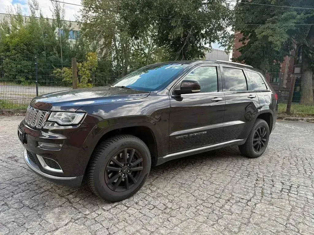 Gebraucht Jeep Grand Cherokee Summit 250 PS (183 kW) 2017 Braun SUV