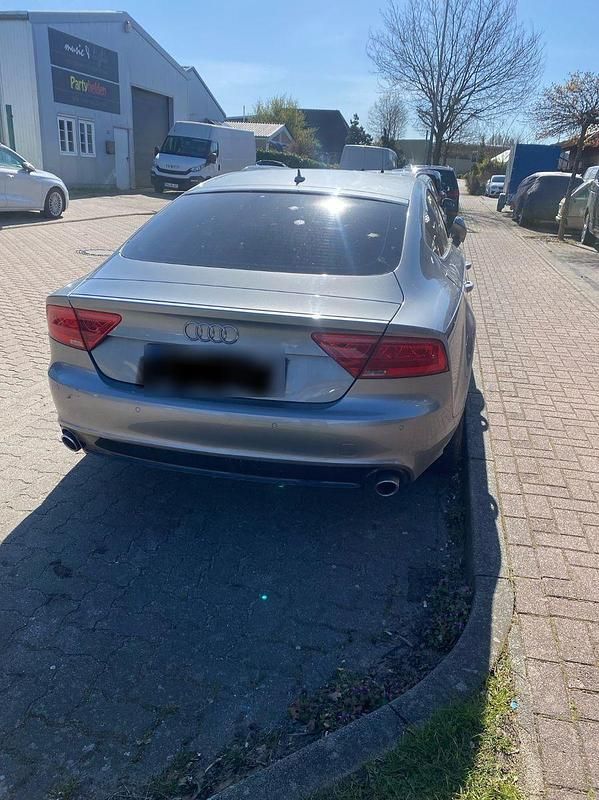 Gebraucht Audi A7 Sportback 204 PS (150 kW) 2012 Grau Kleinwagen