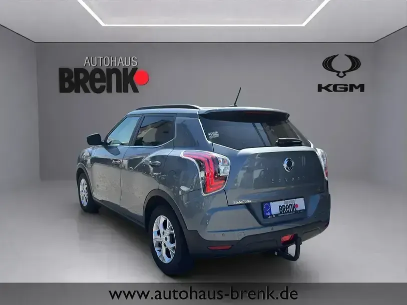 Gebraucht SsangYong Tivoli Quartz 163 PS (119 kW) 2023 Grau SUV