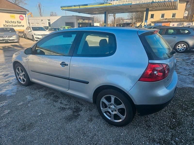 Gebraucht VW Golf IV 80 PS (58 kW) 2006 Silber Limousine