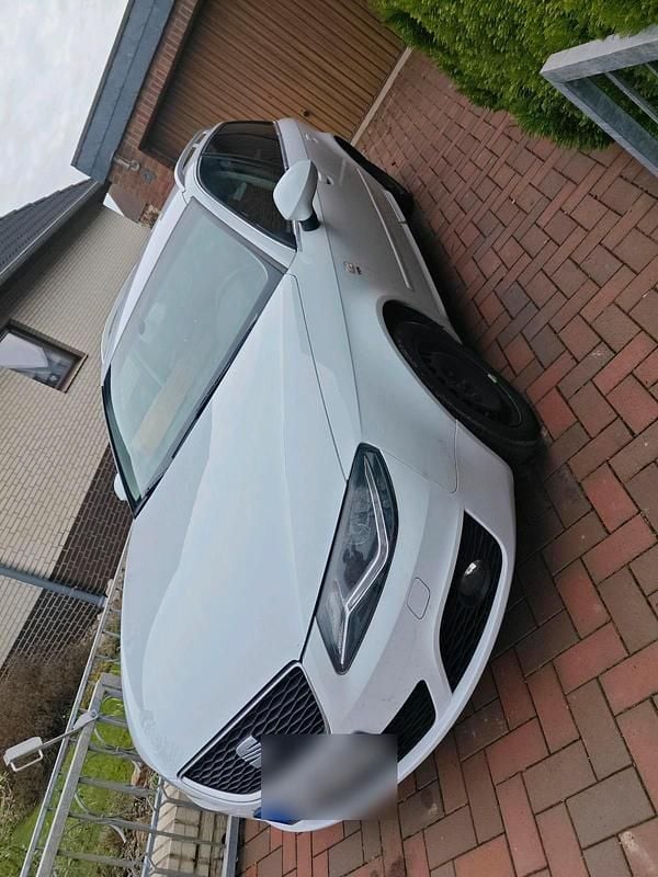 Gebraucht Seat Exeo 143 PS (105 kW) 2012 Weiß Kombi