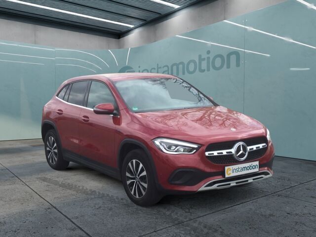 Rot Gebraucht 2021 Mercedes GLA250 Style SUV | 30.749 € (Fairer Preis) - Bild 1/2