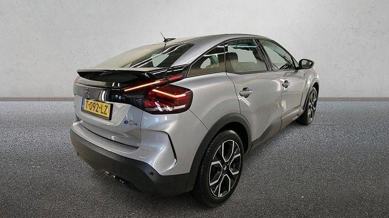 Gebraucht Citroën e-C4 Feel 100 kW (136 PS) 2023 Grau SUV
