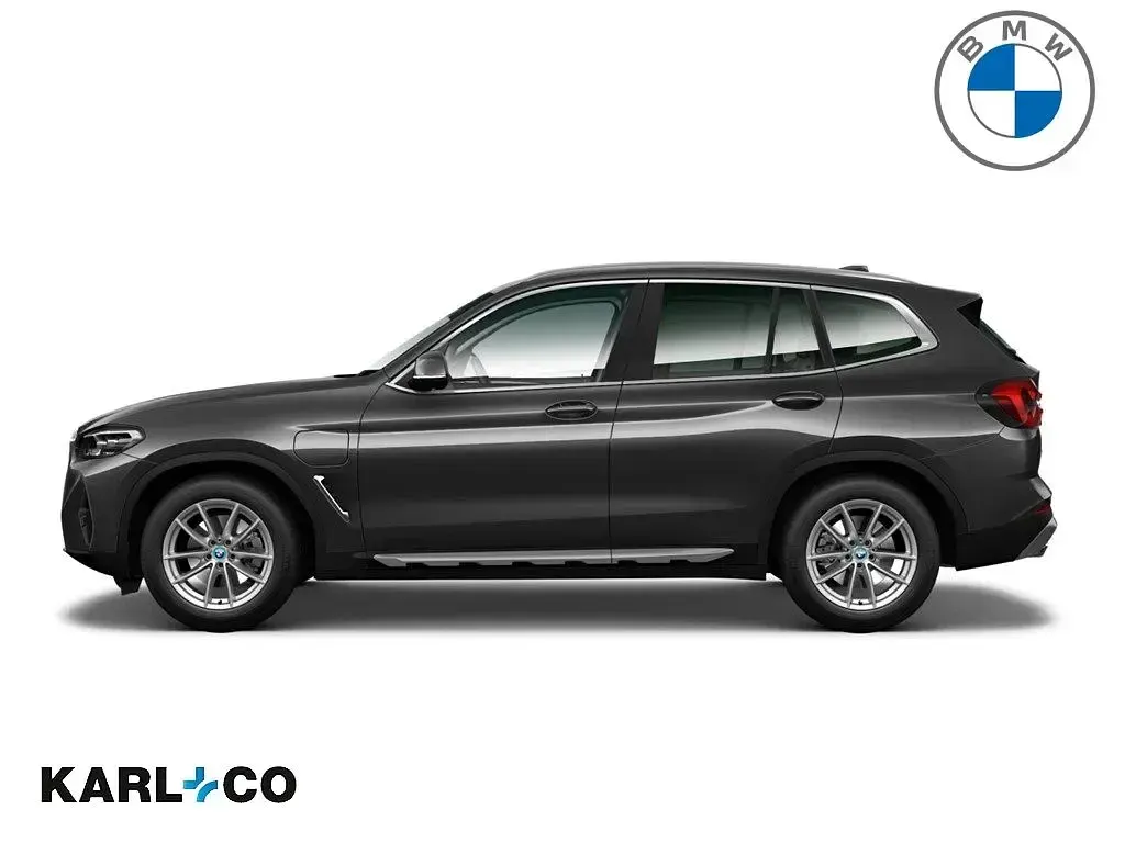 Gebraucht BMW X3 Sport Line 184 PS (135 kW) 2023 Grau SUV