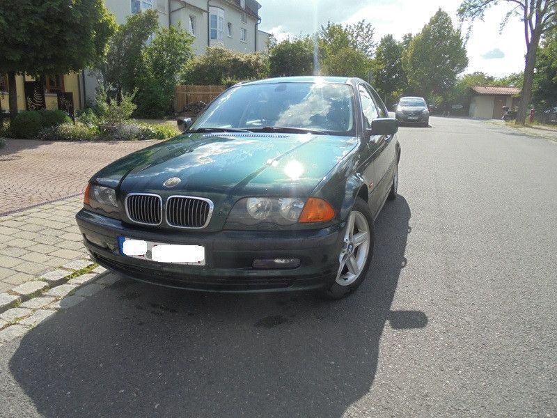Grün Gebraucht 1999 BMW 323 Sport Line Limousine | 3.500 € (Superpreis) - Bild 1/4