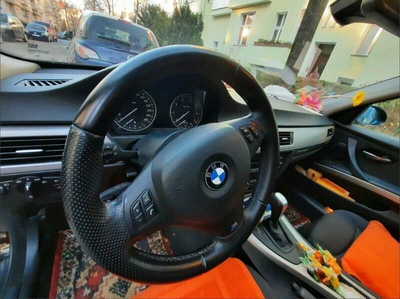 Schwarz Gebraucht 2007 BMW 318 Kombi | 4.390 € (Fairer Preis) - Bild 1/4