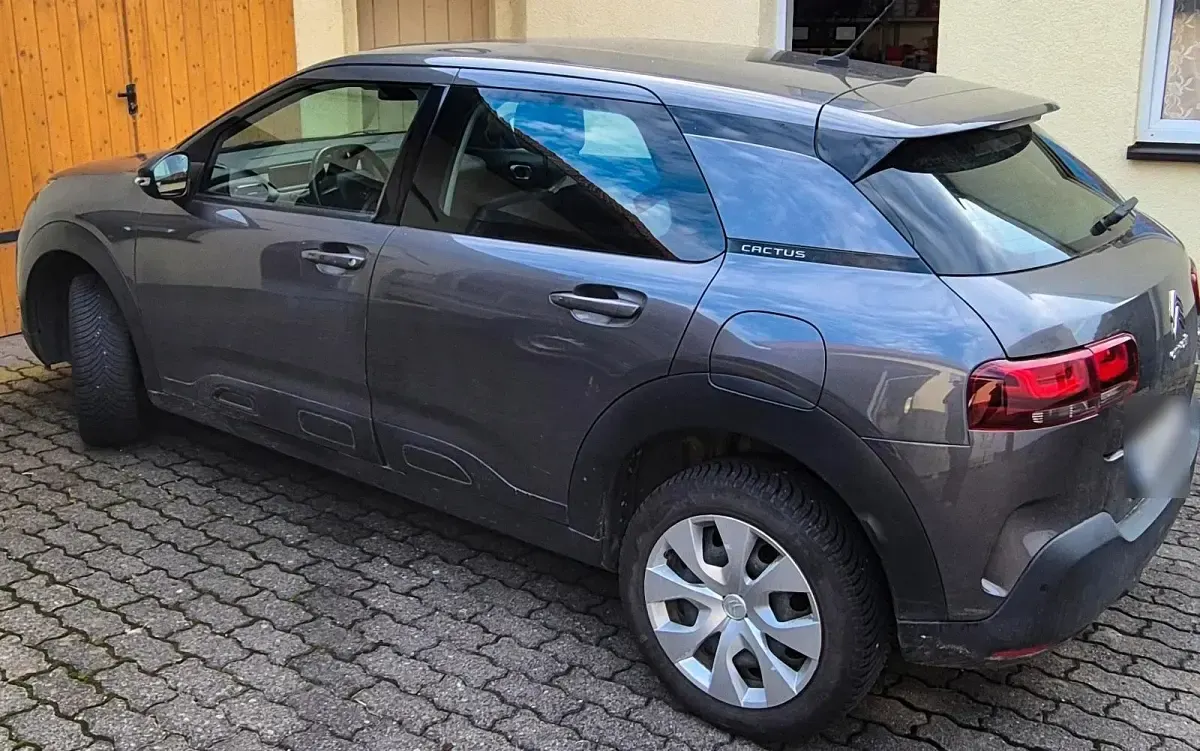 Gebraucht Citroën C4 Live 110 PS (80 kW) 2019 Grau Limousine