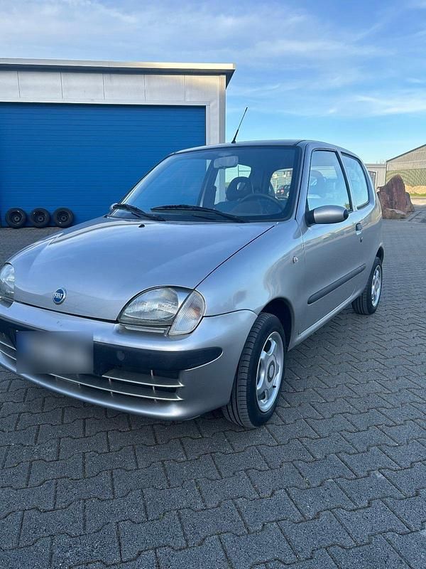 Gebraucht Fiat Seicento 54 PS (39 kW) 2002 Silber Kleinwagen