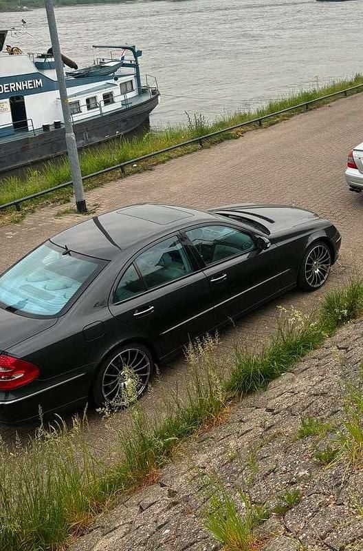 Gebraucht 2003 Mercedes E270 Avantgarde Limousine | 2.000 € (Superpreis) - Bild 1/4