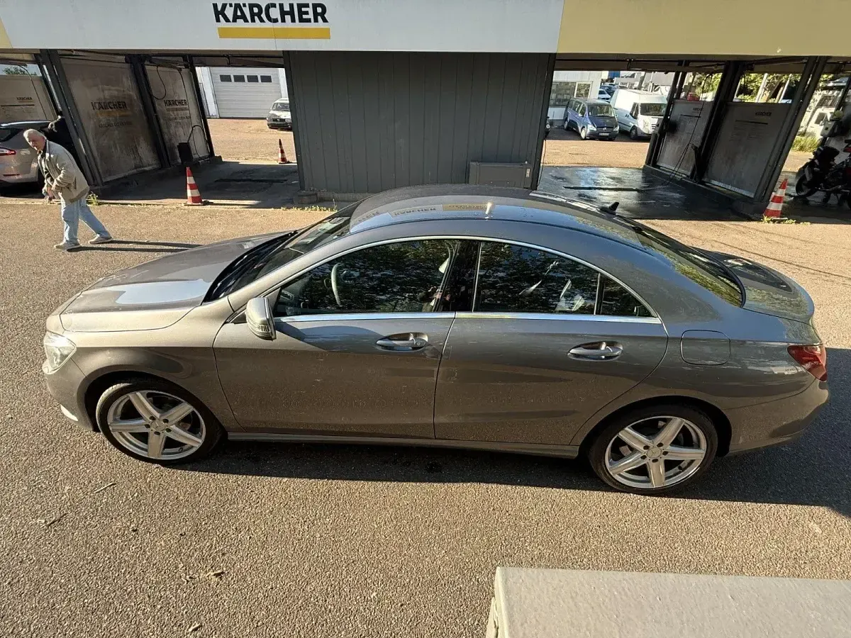 Gebraucht Mercedes CLA180 109 PS (80 kW) 2015 Grau Limousine