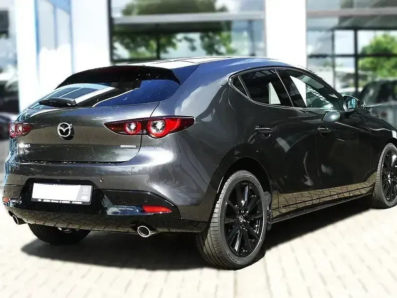 Neu Mazda 3 Homura-Line 140 PS (102 kW) 2025 Machine gray Limousine