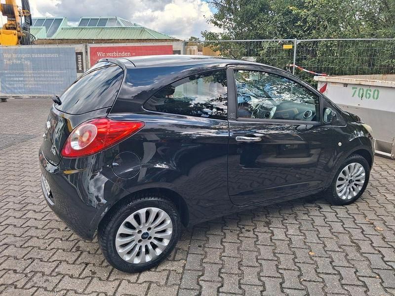 Schwarz Gebraucht 2010 Ford Ka Trend Kleinwagen | 2.700 € (Fairer Preis) - Bild 1/4