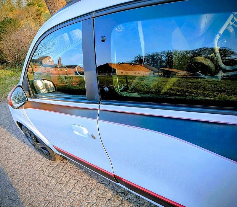 Gebraucht Renault Twingo 90 PS (66 kW) 2014 Weiß Kleinwagen