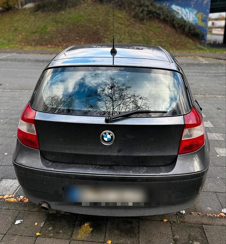 Gebraucht BMW 116 116 PS (85 kW) 2006 Grau Kleinwagen