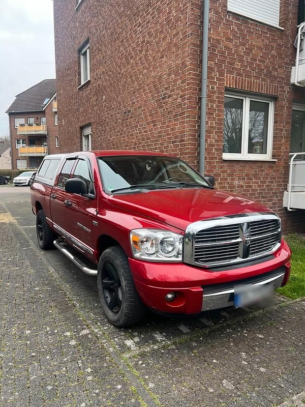 Gebraucht Dodge Ram 350 PS (257 kW) 2008 Rot Pickup