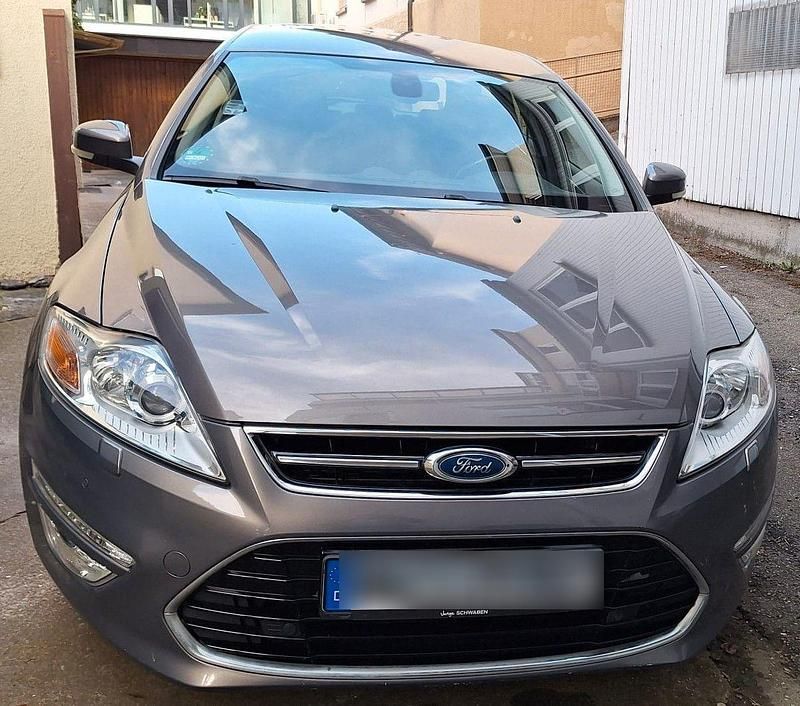 Silber Gebraucht 2013 Ford Mondeo Titanium Kombi | 6.500 € (Superpreis) - Bild 1/4