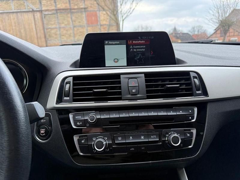 Gebraucht BMW 218 136 PS (100 kW) 2018 Weiß Cabrio